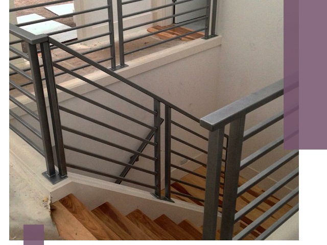 Изготовление поручней из металла и дерева в Орехове-Зуеве